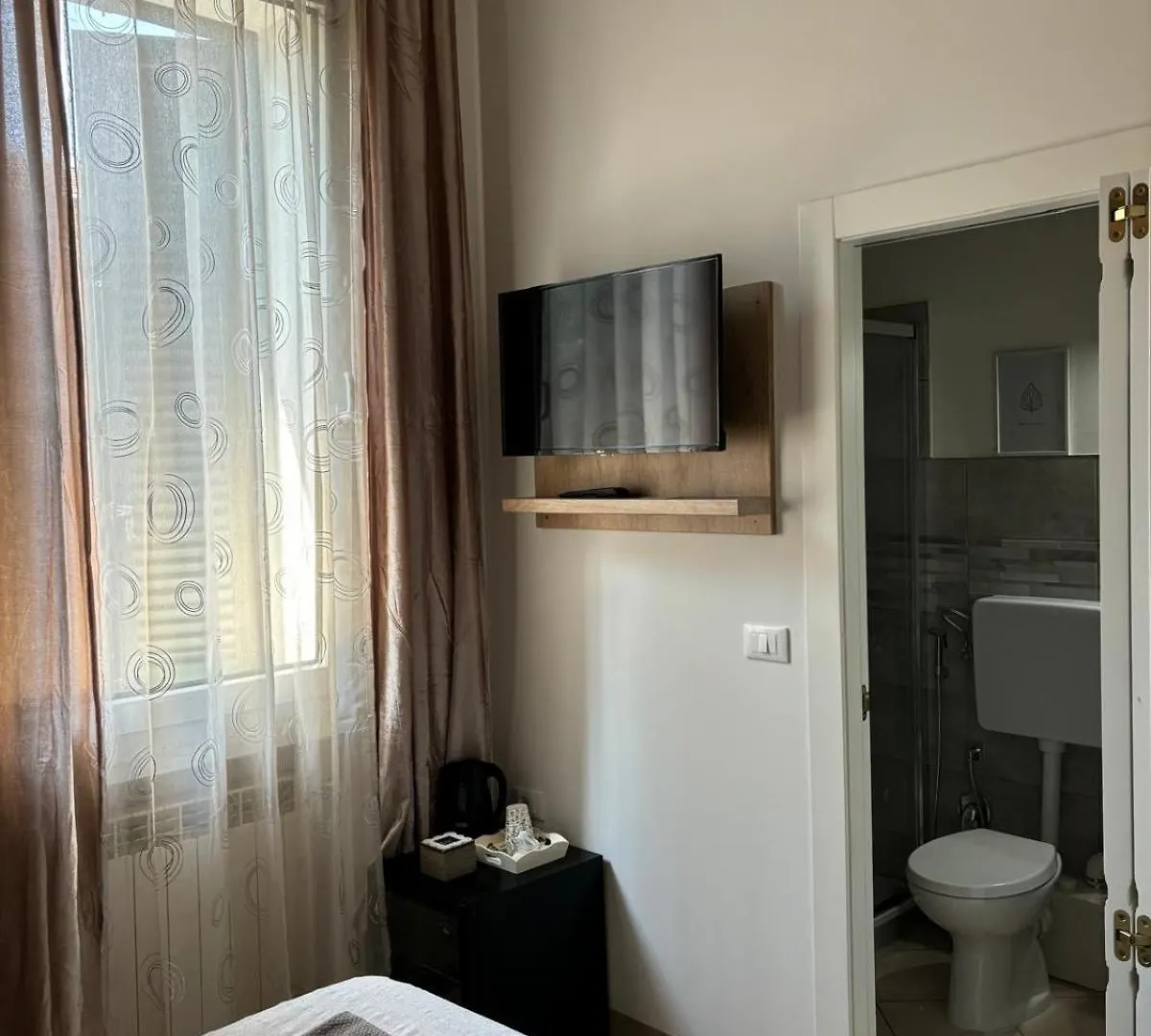 Guest house Affittacamere Home&Stazione Bologna Italy