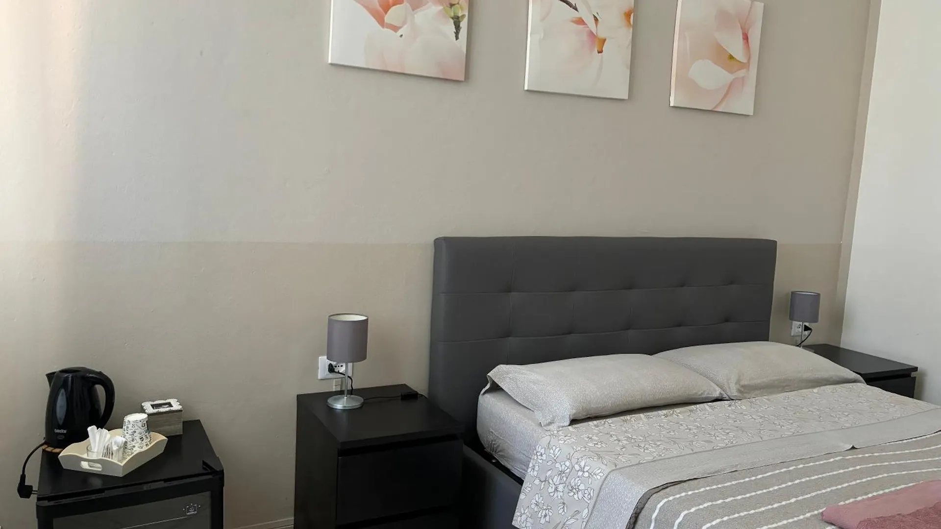 Affittacamere Home&Stazione Bologna 0*,  Italy