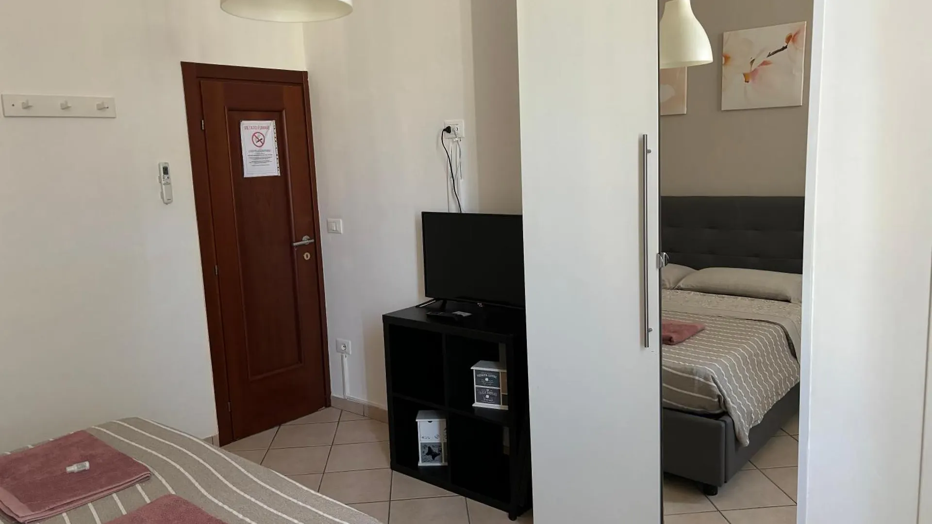 Affittacamere Home&Stazione Bologna Guest house