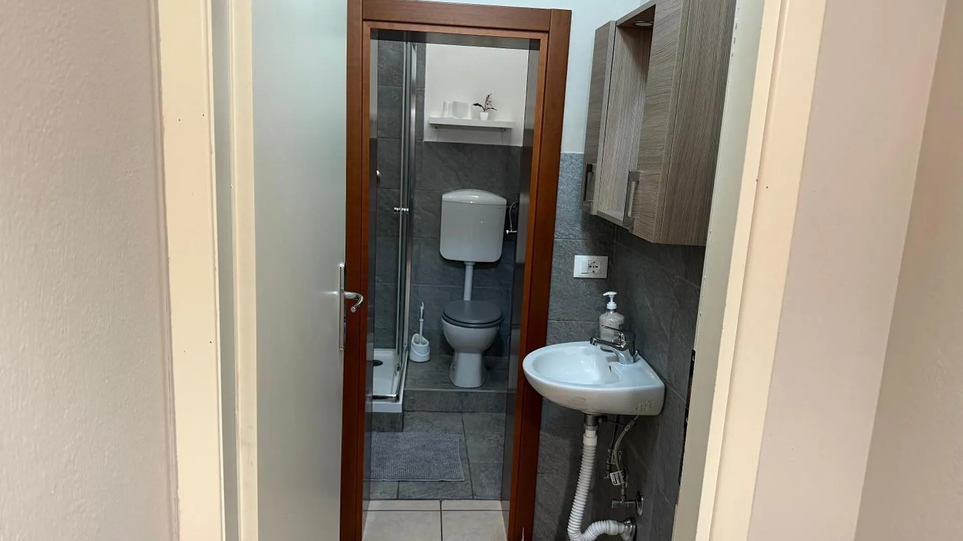 Affittacamere Home&Stazione Bologna Italy