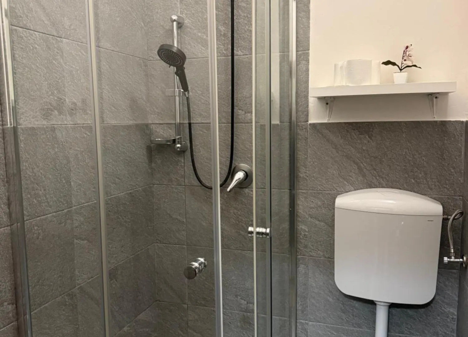 Pensjonat Affittacamere Home&Stazione Bolonia