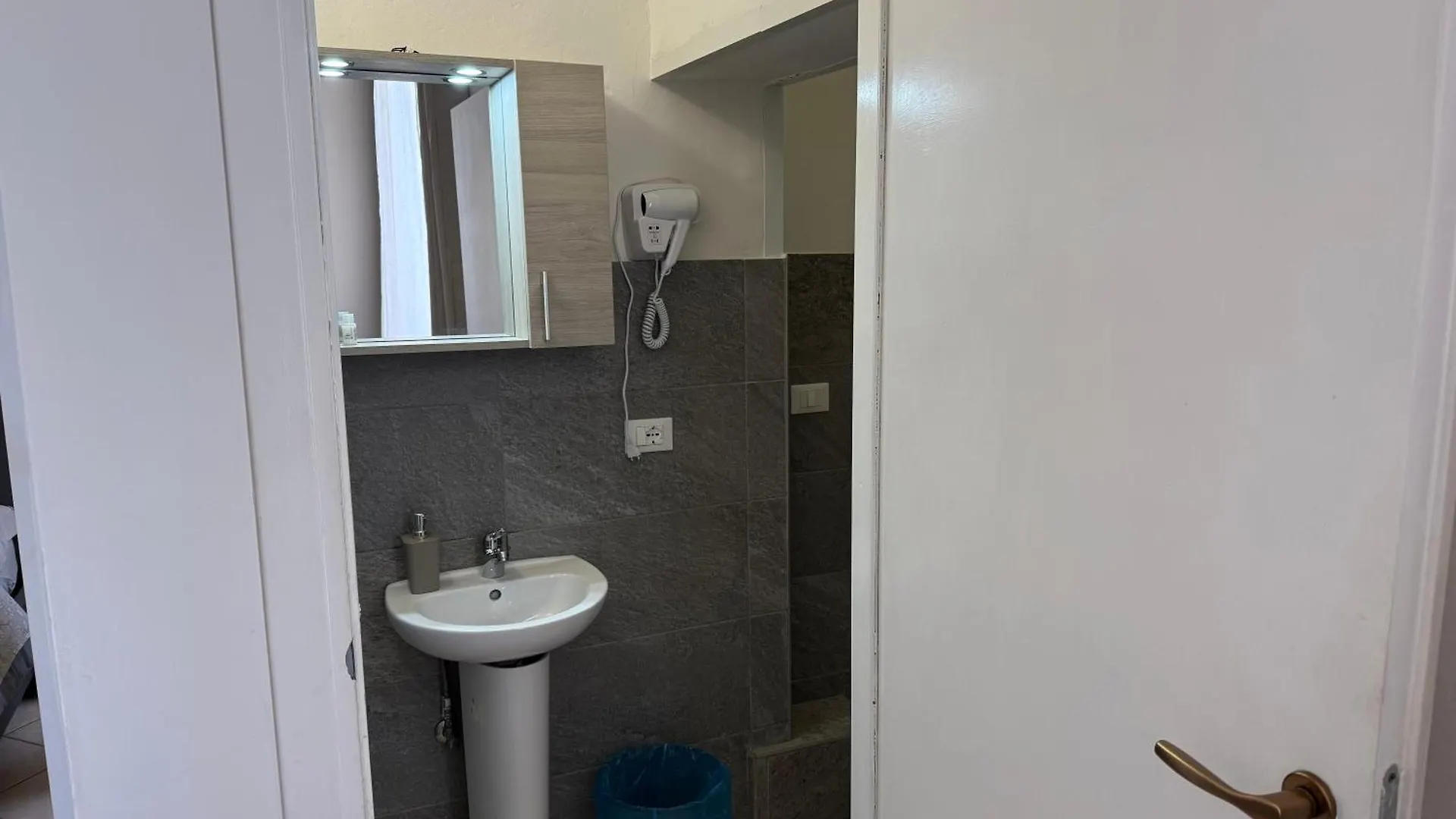 Affittacamere Home&Stazione Boloňa